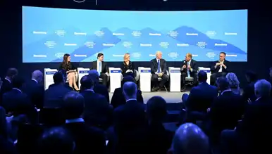 Davos'ta Dünya Ekonomik Forumu Başladı