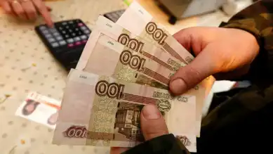 Rus Ekonomisi 200 Trilyon Rubleyi Geçti!