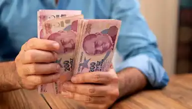 Üç Sendika: Asgari Ücrete Acil Zam!